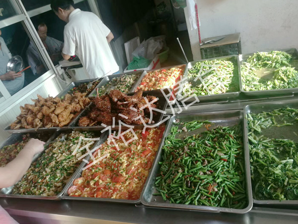 中小学食堂承包如何保证饮食的安全性
